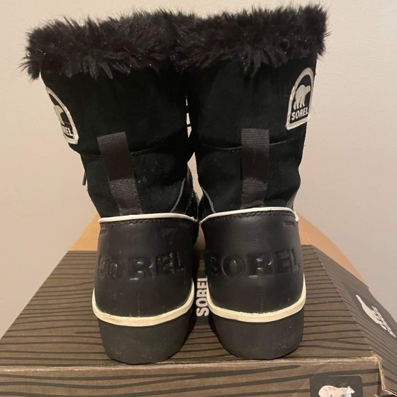Women’s Sorel Tivoli II Winter Boots-Size 8 - Picture 2 of 6